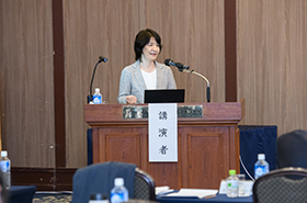 小松先生