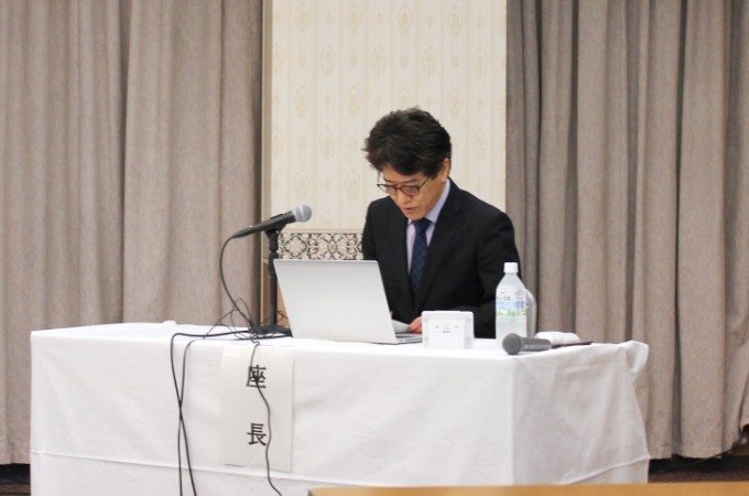 講演者ご紹介時